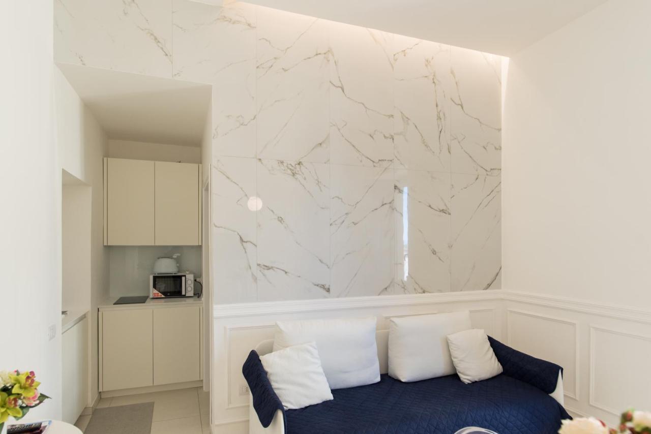 Relais Mareluna - Luxury Apartments Salernes Extérieur photo